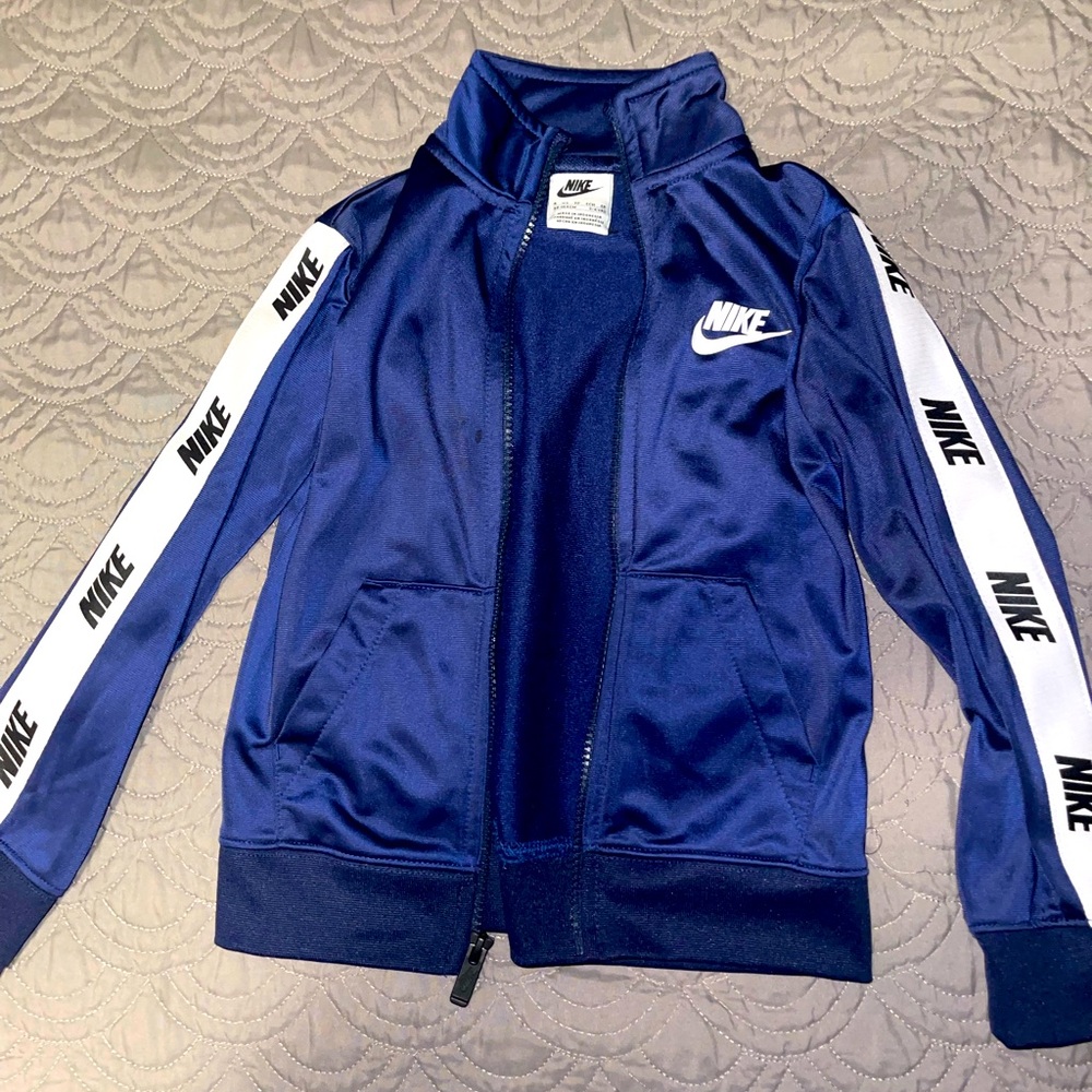 Nike toddler boy jacket 4t blue